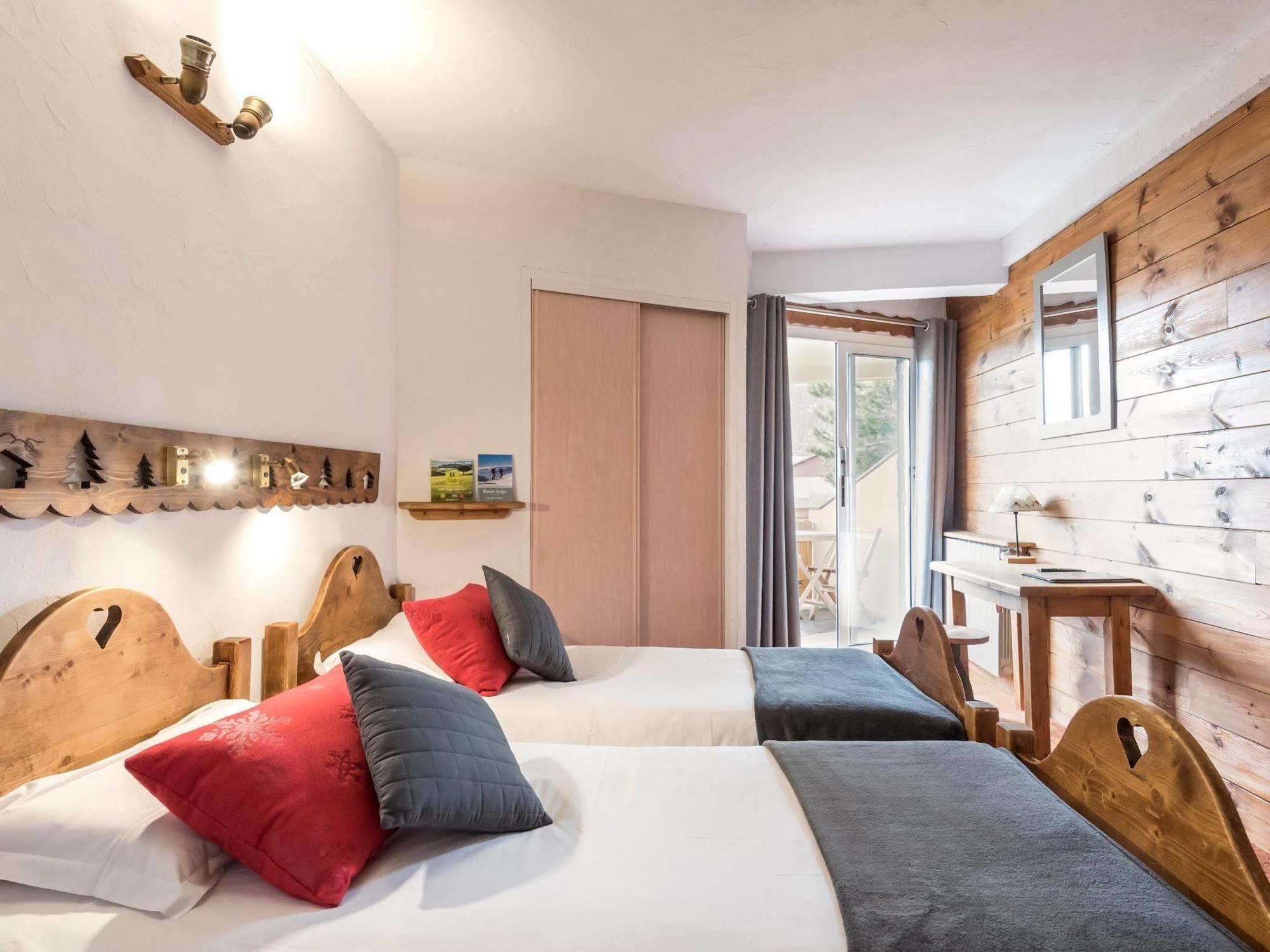 Hotel L'Ecureuil Auron Kültér fotó