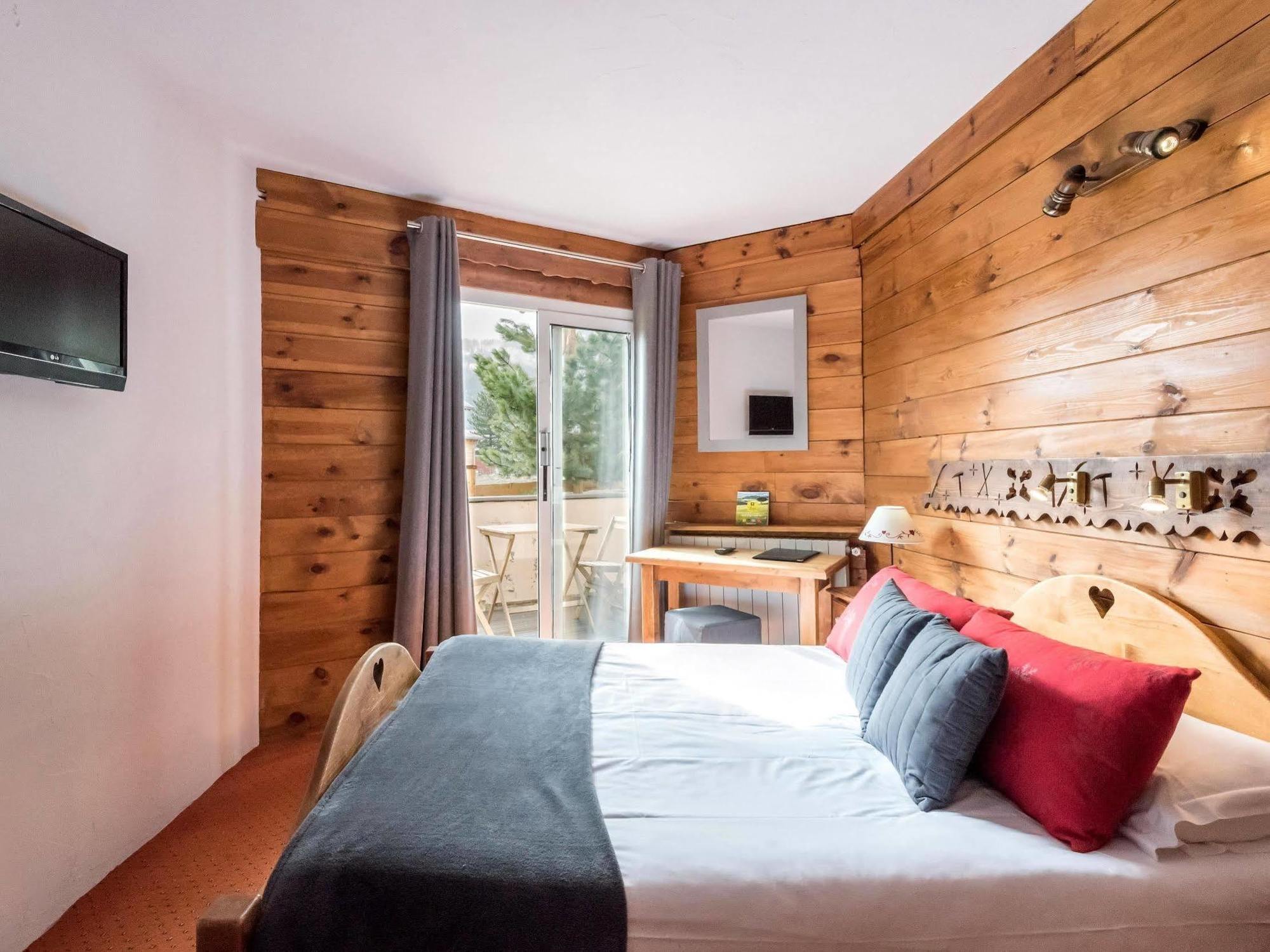 Hotel L'Ecureuil Auron Kültér fotó