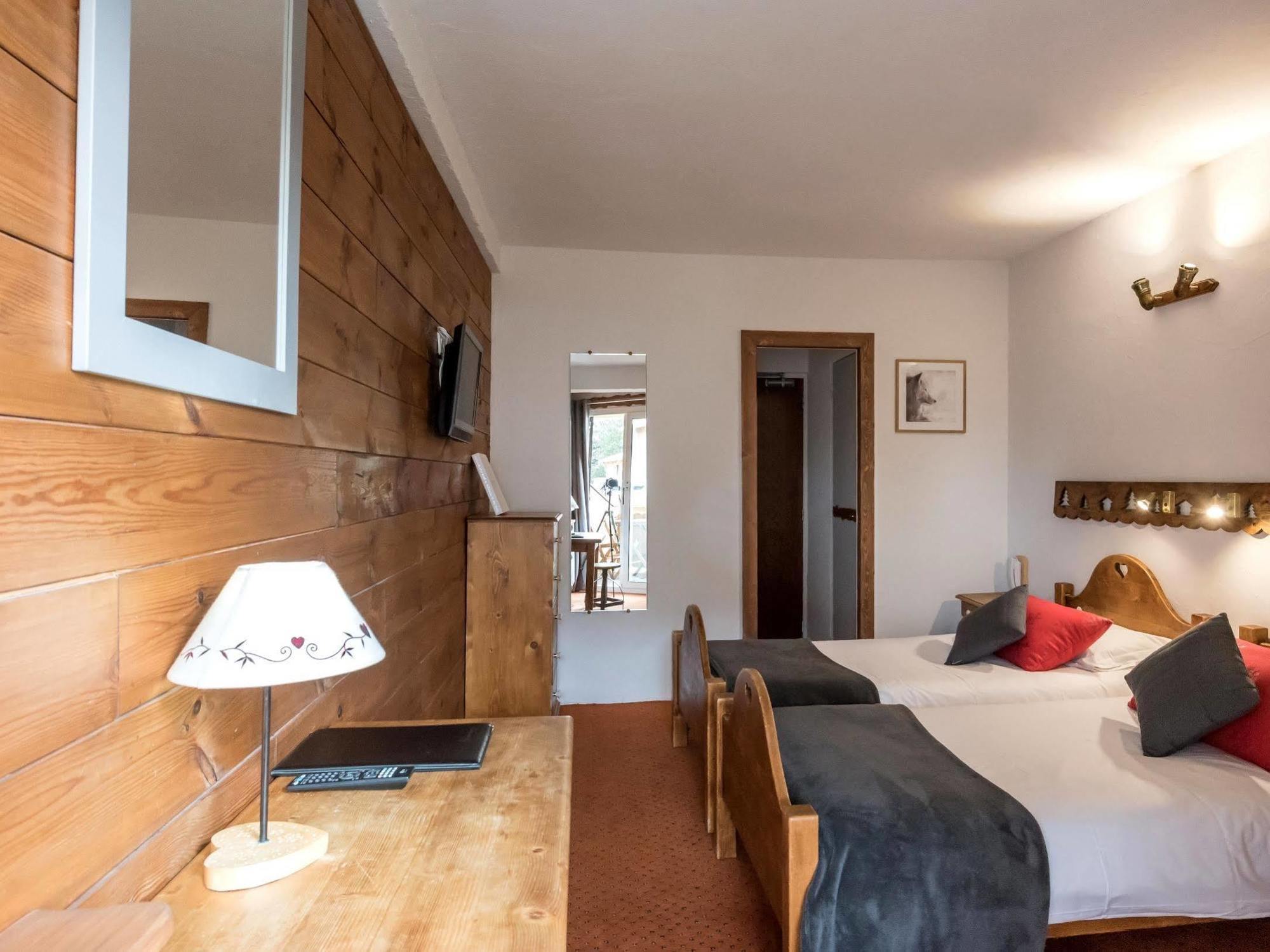 Hotel L'Ecureuil Auron Kültér fotó